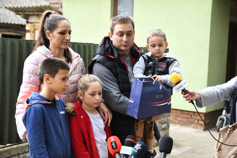  Кркобабић: 69 напуштених кућа добило је 111 нових житеља и 76 деце  